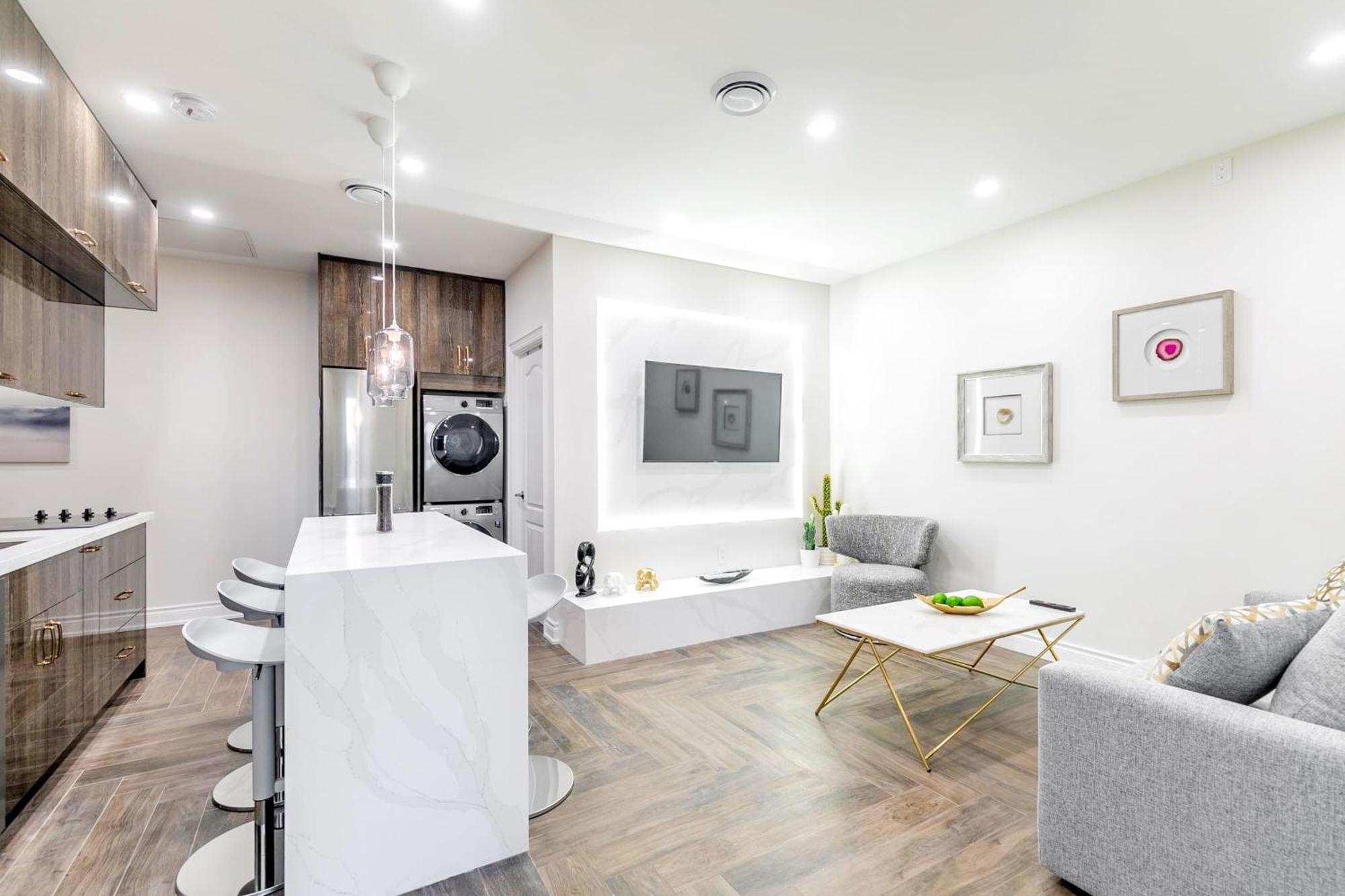 Modern Pet-Friendly Chinatown Apartment Toronto Eksteriør bilde