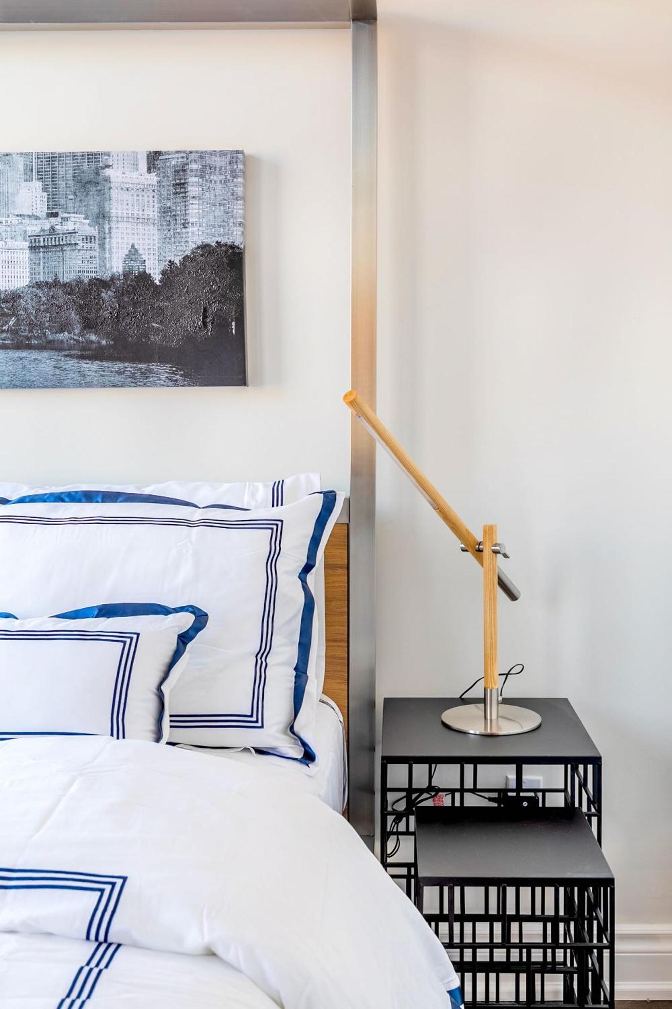 Modern Pet-Friendly Chinatown Apartment Toronto Eksteriør bilde